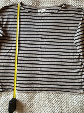 Madewell Striped Boatneck Top in Taupe and Black - Casual Women's Tee